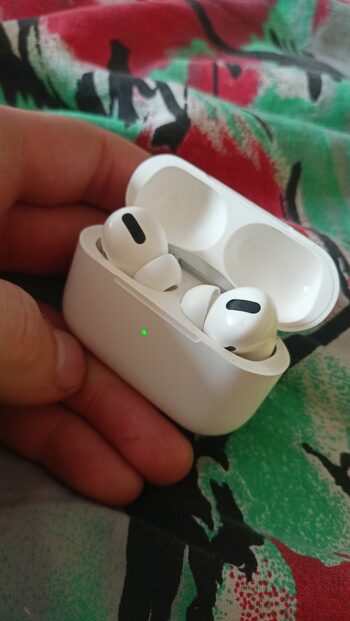 Comprar Airpods Pro ENEBA