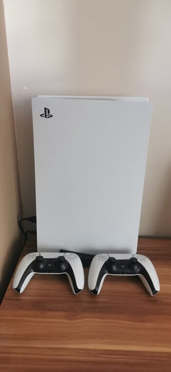 Pirkti PlayStation 5 Black White 825GB ENEBA