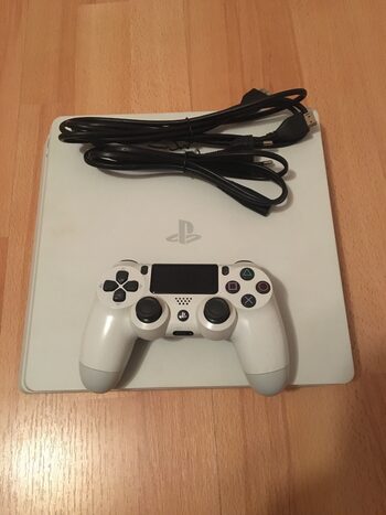 PlayStation 4 Slim, White, 500GB