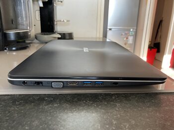 Buy Asus R511L - 17" Intel Core i3-5010U - 2.1 Ghz - Ram 6 Go - DD 1 To avec puce graphique nvidia