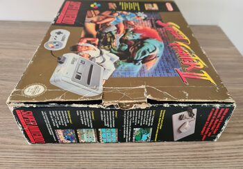 Super Nintendo édition Street Fighter 2 en boîte for sale