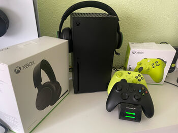 Pack Xbox Series X Modern Warfare 3 et 2 manettes