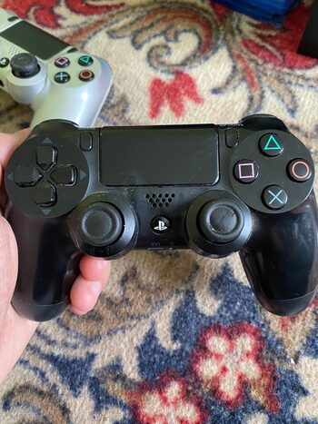 PlayStation 4, Black, 1TB