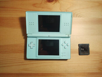 Nintendo DS Lite, Turquoise + R4