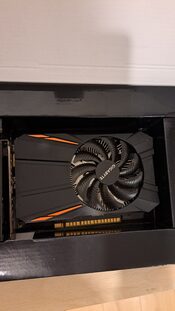 Gigabyte GeForce GTX 1050 Ti 4 GB 1290-1430 Mhz PCIe x16 GPU