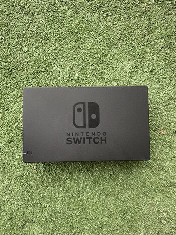 Redeem Nintendo Switch, Grey + 4 games + case!
