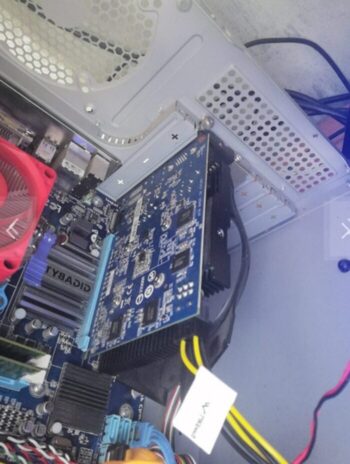 Asus GeForce GT 740 2 GB 993 Mhz PCIe x16 GPU
