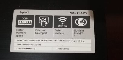 Acer Aspire 3 /AMD Dual-Core A9 3.6Ghz/AMD Radeon R5 Graphics/12GB DDR4/1000GB HDD 