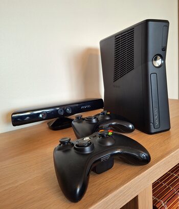 Xbox 360 S, Black, 4GB