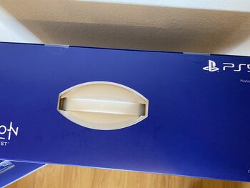 PS5 + pack for sale