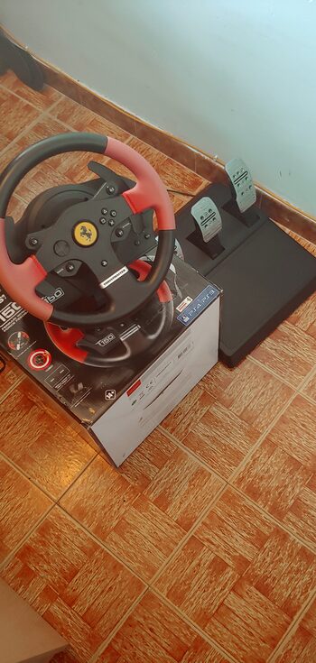 Thrustmaster t150 Pro Ferrari