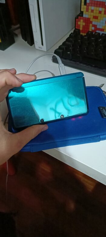 Nintendo 3DS Neon Blue