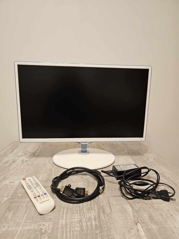 Samsung T24D391EW