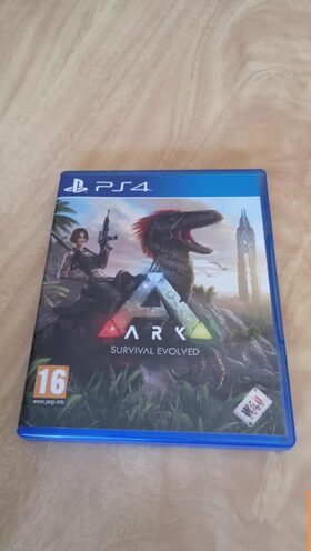 ARK: Survival Evolved PlayStation 4