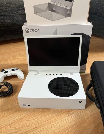 Xbox con Pantalla Xscreen y maleta de transporte Uspec Gaming