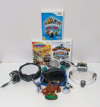 Skylanders Giants + Superchargers + Trap Teams + Bases + Figuras.
