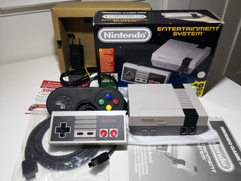 Nintendo NES MINI juegos 2 mandos y accesorios en caja original ENEBA