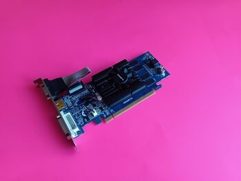 Comprar Gigabyte GeForce 210 1 GB 520 Mhz PCIe x16 GPU