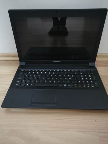 Lenovo B590