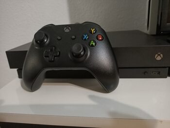 Get Xbox One X, MUY NUEVA, Black, 1TB