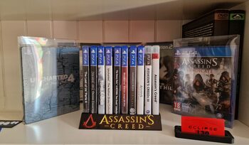 Expositor Juegos Assassin's Creed 