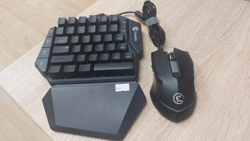 Gamesir VX žaidimų klaviatūra ir pelė