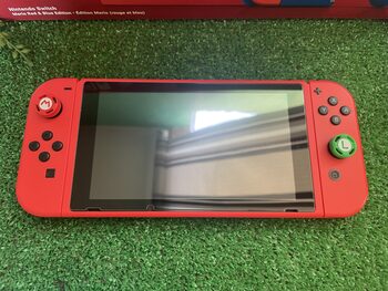 Nintendo Switch V2 edición Mario GARANTIA y COMO NUEVA! for sale