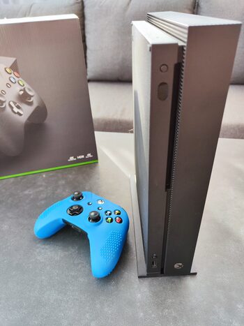 Get Xbox One X, Black, 1TB + Priedai