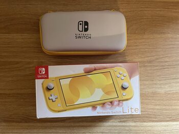 Nintendo Switch Lite, Yellow, 32GB