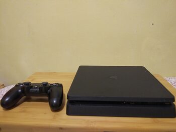 Playstation 4 Slim De 1tb +3 Juegos - Tecnología en oferta