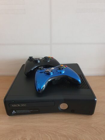 Xbox 360 S, Black, 250GB Atristas