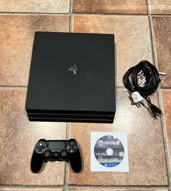 PlayStation 4 Pro, Black, 1TB+ žaidimas