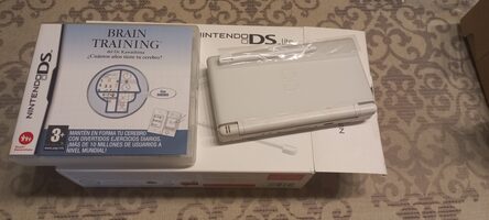 Nintedo ds lite, silver con juego