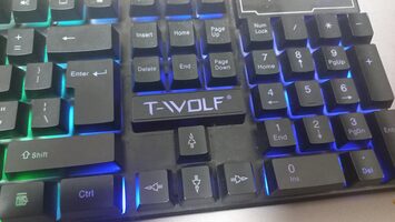 T-wolf gaming keyboard RGB