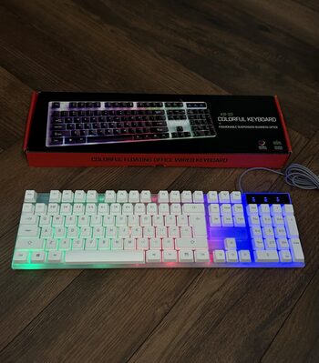 Get Nauja balta žaidimų klaviatūra su RGB apšvietimu