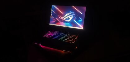 Asus ROG Strix G15 G513 AMD Ryzen 9 5900HX AMD GeForce RTX 3060 130W / 16GB DDR4 / 512GB NVME / 90 Wh / 802.11 ax / Black