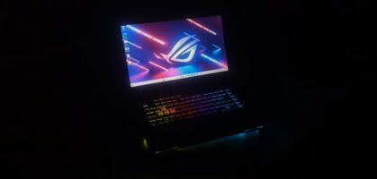 Asus ROG Strix G15 G513 AMD Ryzen 9 5900HX AMD GeForce RTX 3060 130W / 16GB DDR4 / 512GB NVME / 90 Wh / 802.11 ax / Black