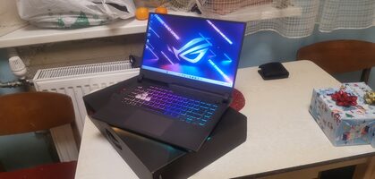 Redeem Asus ROG Strix G15 G513 AMD Ryzen 9 5900HX AMD GeForce RTX 3060 130W / 16GB DDR4 / 512GB NVME / 90 Wh / 802.11 ax / Black
