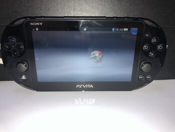 PS Vita Slim con accesorios