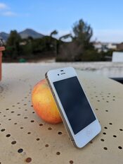 Apple iPhone 4 32GB White