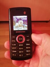 Samsung E2121