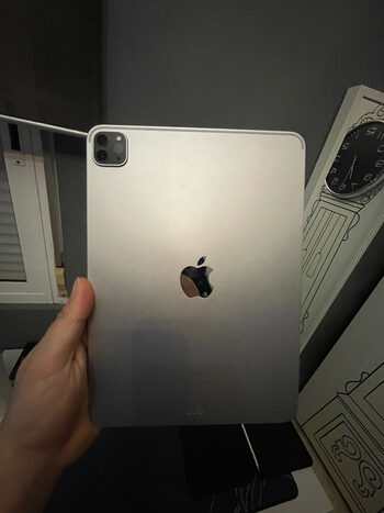 Apple iPad Pro 11 128GB Wi-Fi Silver (2021)