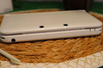 Nintendo 3DS XL + Caja