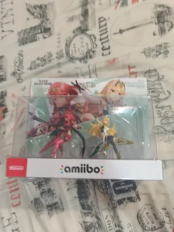 Figura amiibo pyra y mythra xenoblade Chronicles 2