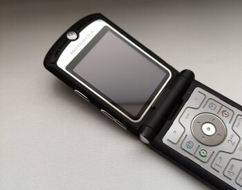 Buy Motorola RAZR V3 Black