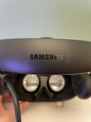 Samsung HMD Odyssey+ VR Headsetas