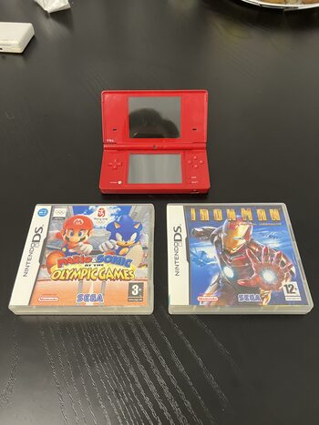 Nintendo DSi, Red