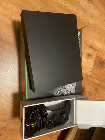 Xbox One X 1To