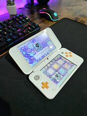 New Nintendo 2DS XL, Orange & White