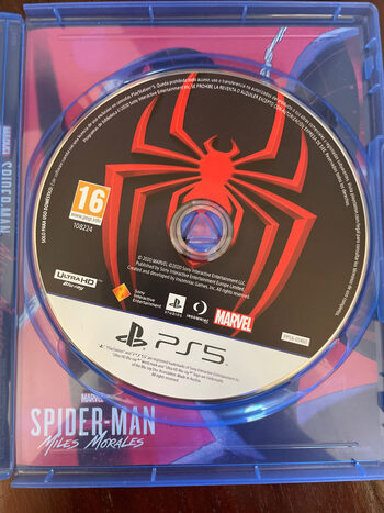 Redeem Lote Play Station 5 825 Gb (CD edition) + Jedi Fallen Order + Spider-Man Miles Morales (Spider-Man REMASTERED edition incluido)